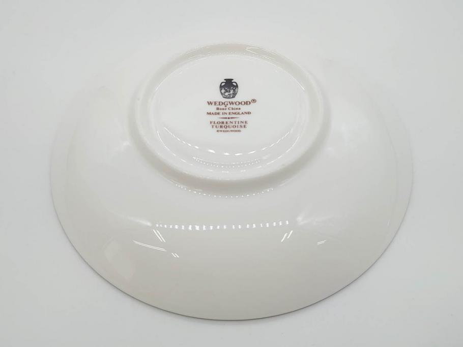 イギリス　WEDGWOOD(ウェッジウッド)　FLORENTINE TURQUOISE(フロレンティーン ターコイズ)　優雅な一時を過ごせるトリオセット2客&カップ&ソーサー1客セット(グロテスク文様、フルーツ、果物、C&S、プレート、皿、洋食器、英国)(R-079016)