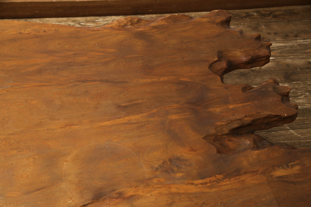 和製ビンテージ　笹杢　高級品!!杢目が素晴らしい秋田杉一枚板の座卓(ローテーブル、センターテーブル、ヴィンテージ)(R-065445)