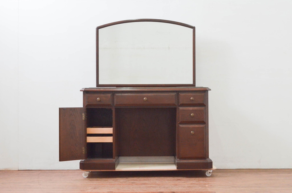 中古　美品　カリモク家具(karimoku)　domani(ドマーニ)　QUEENS　LIFE(クイーンズライフ)　クラシカルな佇まいが目を惹くドレッサー(鏡台、化粧台、ミラー、引き出し)(R-078186)