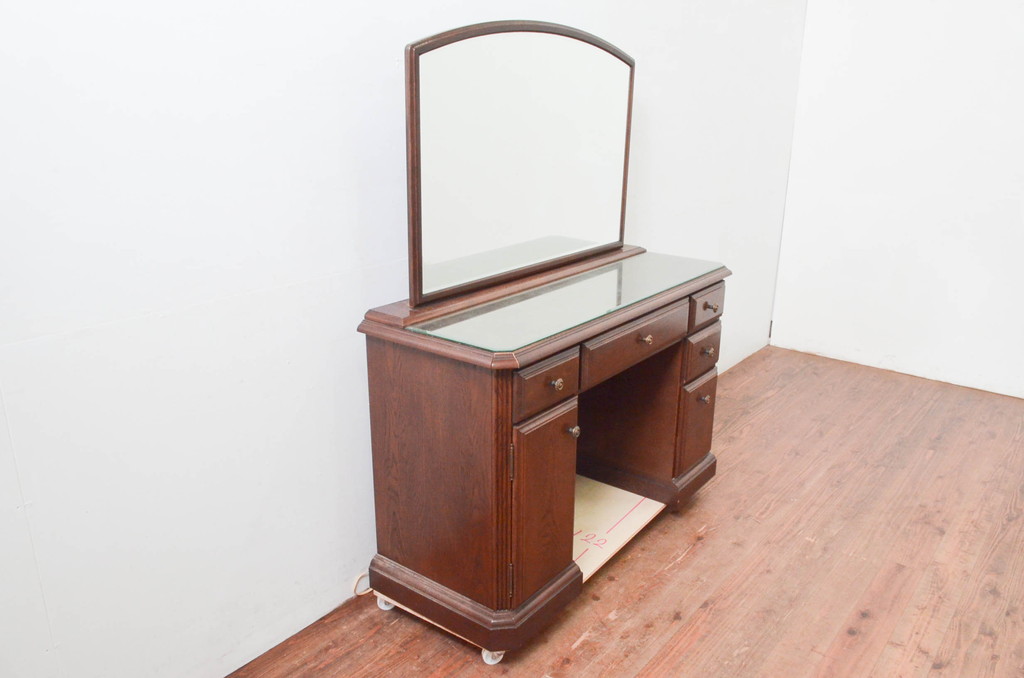 中古　美品　カリモク家具(karimoku)　domani(ドマーニ)　QUEENS　LIFE(クイーンズライフ)　クラシカルな佇まいが目を惹くドレッサー(鏡台、化粧台、ミラー、引き出し)(R-078186)