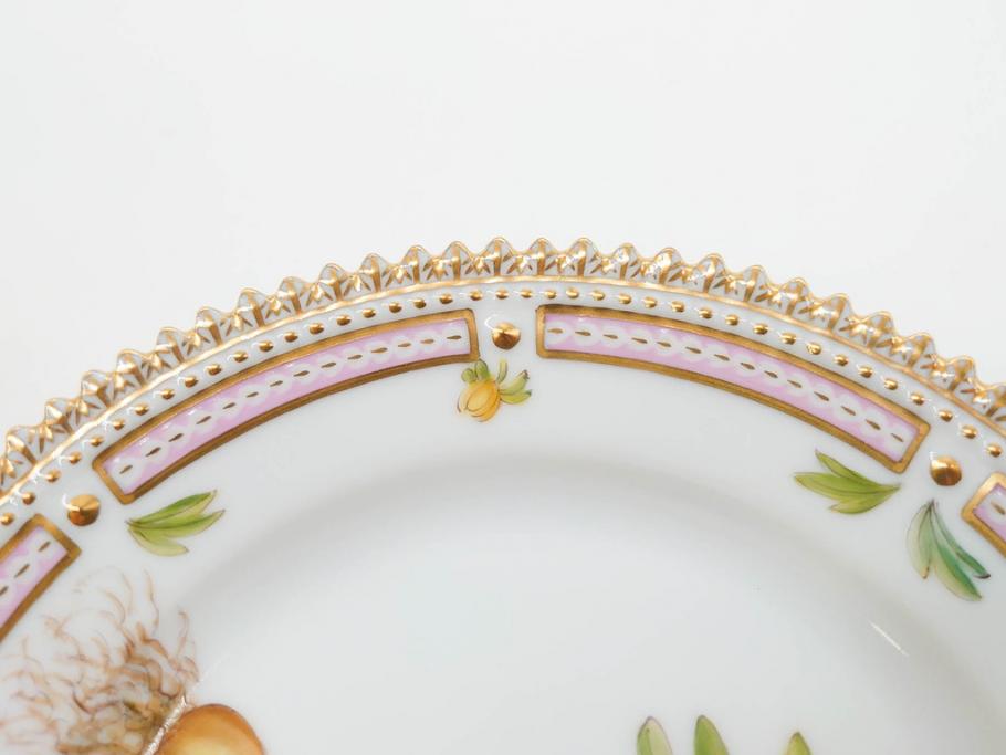 デンマーク　ROYAL COPENHAGEN(ロイヤルコペンハーゲン)　フローラダニカ　615　黄色い花が印象的で優雅なプレート(金彩、フラワー、ディッシュ、小皿、銘々皿、洋食器、北欧)(R-079043)