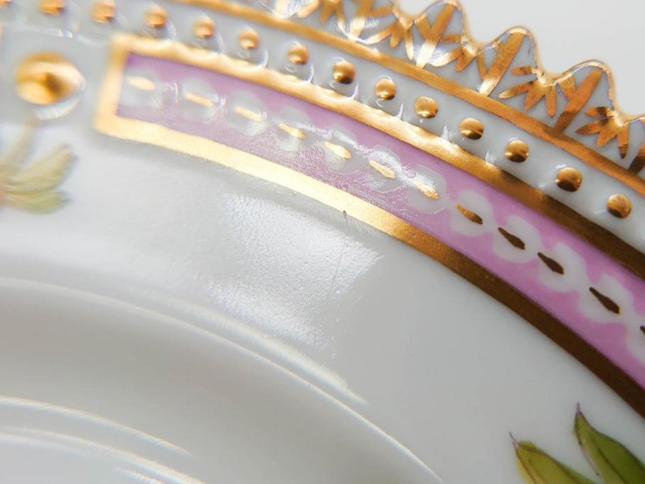 デンマーク　ROYAL COPENHAGEN(ロイヤルコペンハーゲン)　フローラダニカ　615　黄色い花が印象的で優雅なプレート(金彩、フラワー、ディッシュ、小皿、銘々皿、洋食器、北欧)(R-079043)