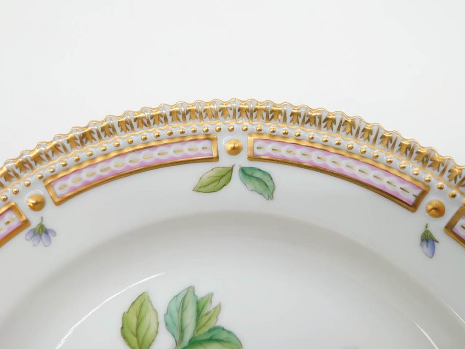 デンマーク　ROYAL COPENHAGEN(ロイヤルコペンハーゲン)　フローラダニカ　621　丹念に描かれた花のデザインが見事なプレート(フラワー、金彩、中皿、ディッシュ、ケーキプレート、洋食器、北欧)(R-079044)　