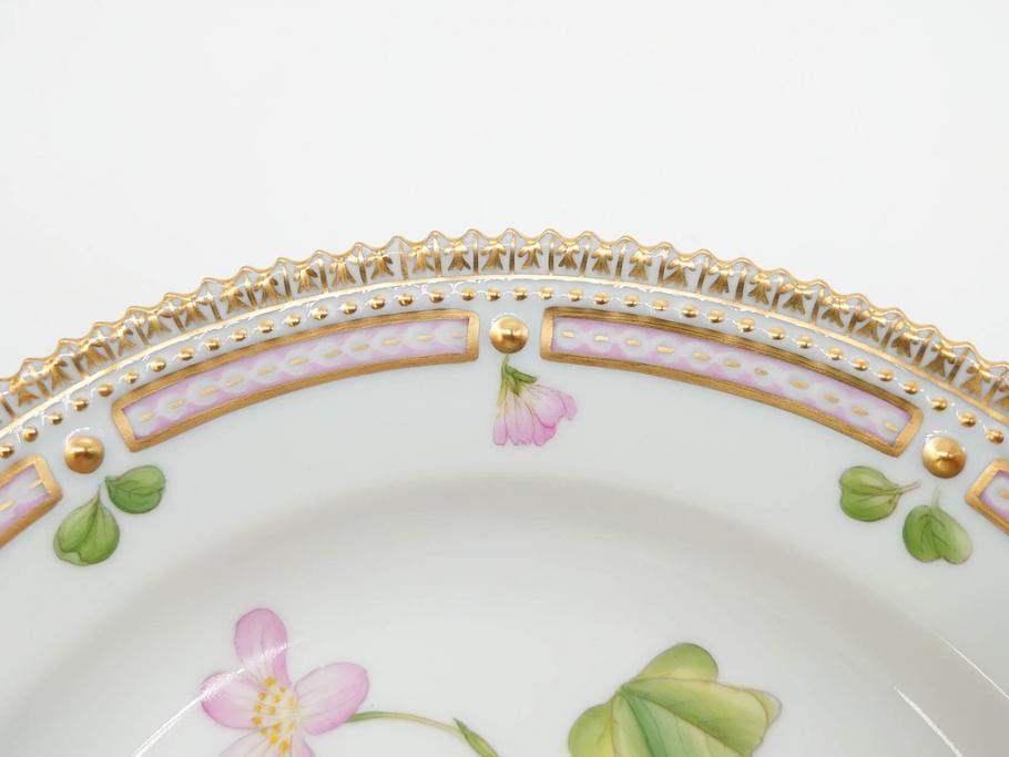デンマーク　ROYAL COPENHAGEN(ロイヤルコペンハーゲン)　フローラダニカ　621　可憐な花のデザインが可愛らしいプレート(金彩、フラワー、ディッシュ、中皿、ケーキプレート、洋食器、北欧)(R-079045)