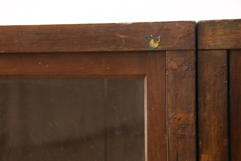 和製アンティーク　昭和初期　レトロな雰囲気を醸し出す収納棚(サイドキャビネット、食器棚、戸棚)(R-054553)