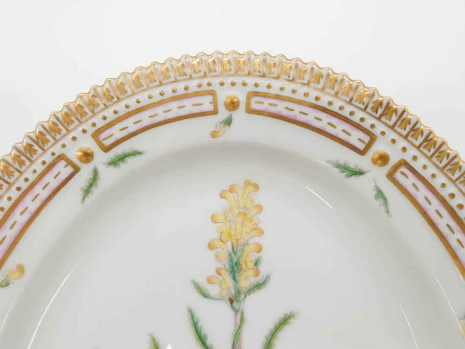 デンマーク　ROYAL COPENHAGEN(ロイヤルコペンハーゲン)　フローラダニカ　371　食卓が華やぐ優雅なオーバルプレート(金彩、フラワー、ディッシュ、中皿、洋食器、北欧)(R-079048)