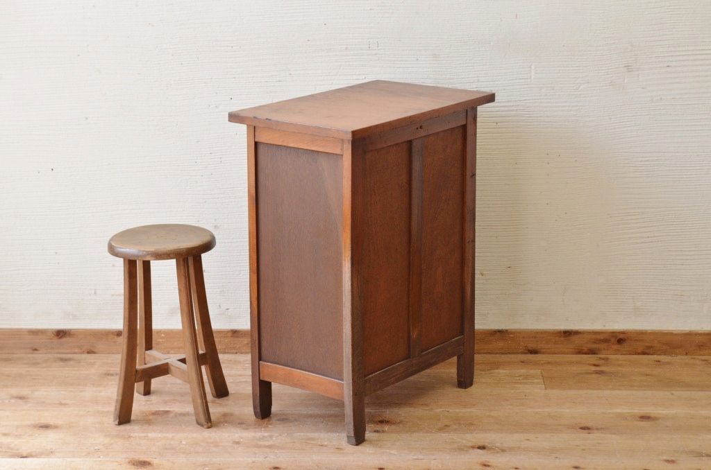 アンティーク家具　ジャンク品!縦型4杯引き出し