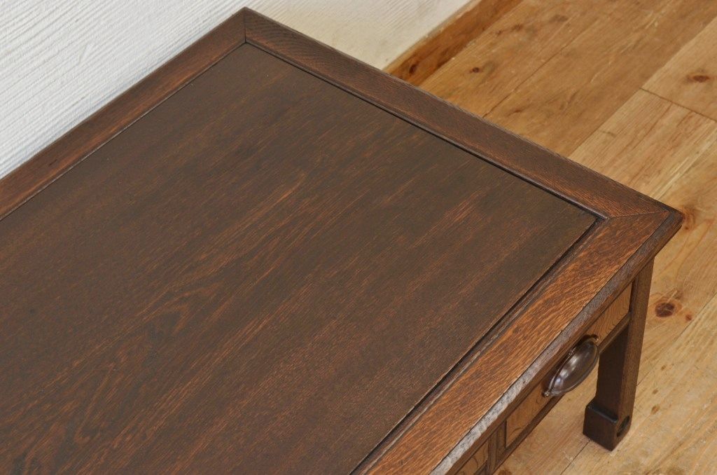 アンティーク家具　作りの上質なアンティーク文机(テーブル)