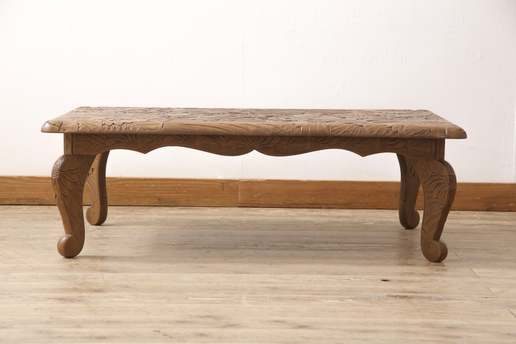 中古 日光彫 繊細な彫り込みが目を惹くテーブル(座卓、ローテーブル)(R 