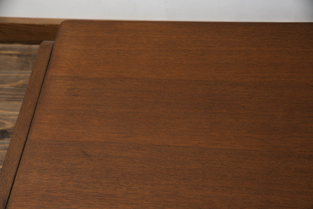 昭和レトロ　木の温もりが感じられる曲げ木のローテーブル(センターテーブル、食卓、座卓、リビングテーブル、作業台)(R-062221)