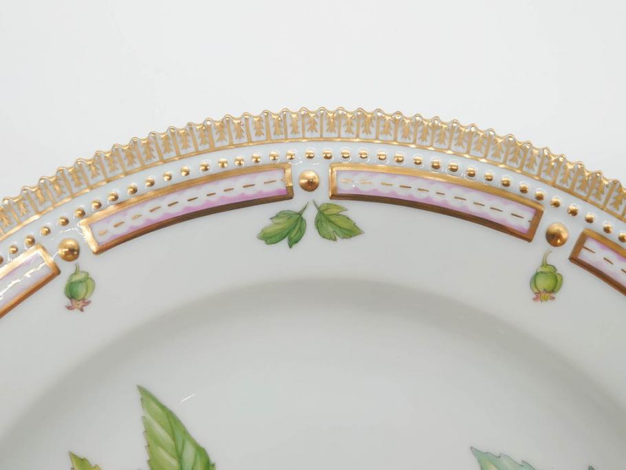 デンマーク　ROYAL COPENHAGEN(ロイヤルコペンハーゲン)　フローラダニカ　624　細部まで丁寧に色付された可愛らしいプレート(金彩、フラワー、ディッシュ、大皿、洋食器、北欧)(R-079049)