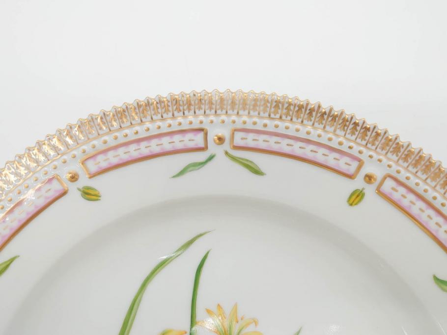 デンマーク　ROYAL COPENHAGEN(ロイヤルコペンハーゲン)　フローラダニカ　20/3549　食卓を鮮やかに彩るプレート(金彩、フラワー、ディッシュ、大皿、洋食器、北欧)(R-079050)