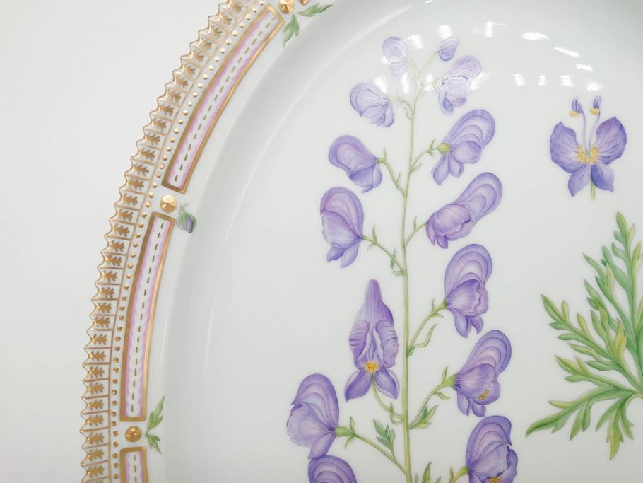 デンマーク　ROYAL COPENHAGEN(ロイヤルコペンハーゲン)　フローラダニカ　375　煌びやかさと淑やかさを兼ね備えた見事なオーバルプレート(金彩、フラワー、ディッシュ、大皿、洋食器、北欧)(R-079051)