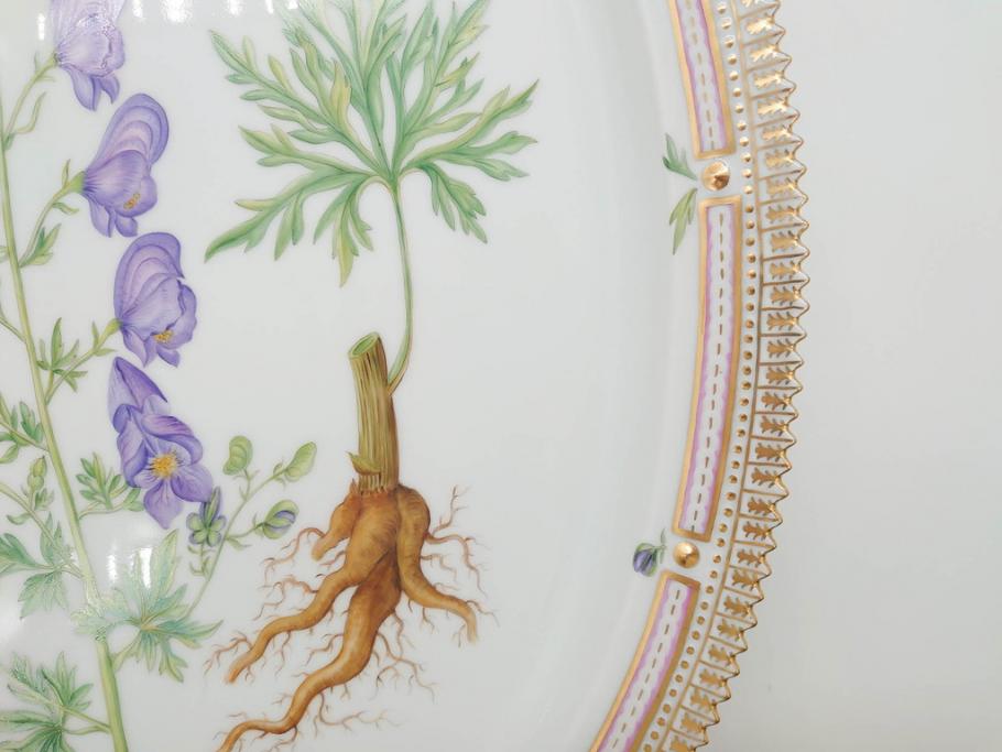 デンマーク　ROYAL COPENHAGEN(ロイヤルコペンハーゲン)　フローラダニカ　375　煌びやかさと淑やかさを兼ね備えた見事なオーバルプレート(金彩、フラワー、ディッシュ、大皿、洋食器、北欧)(R-079051)