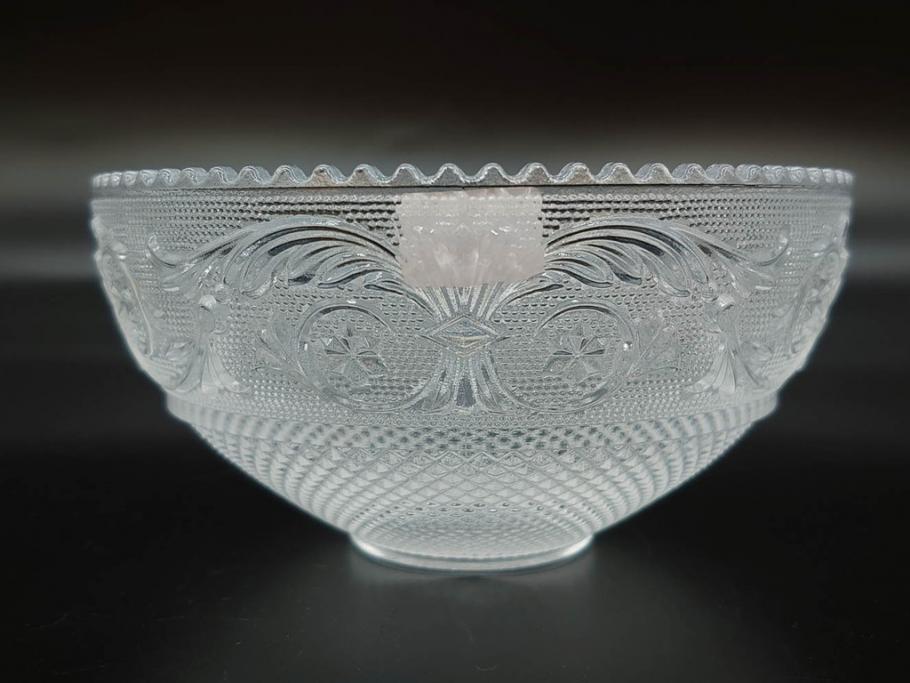 フランス　Baccarat　バカラ　エトナ(2011年・日本限定)　ARABESQUE SMALL BOWL(アラベスク スモール ボウル)　繊細なカッティングが煌めくタンブラー&ボウル(フルレッドクリスタルガラス、ロックグラス、コップ、グラス、小鉢、共箱付き)(R-079054)