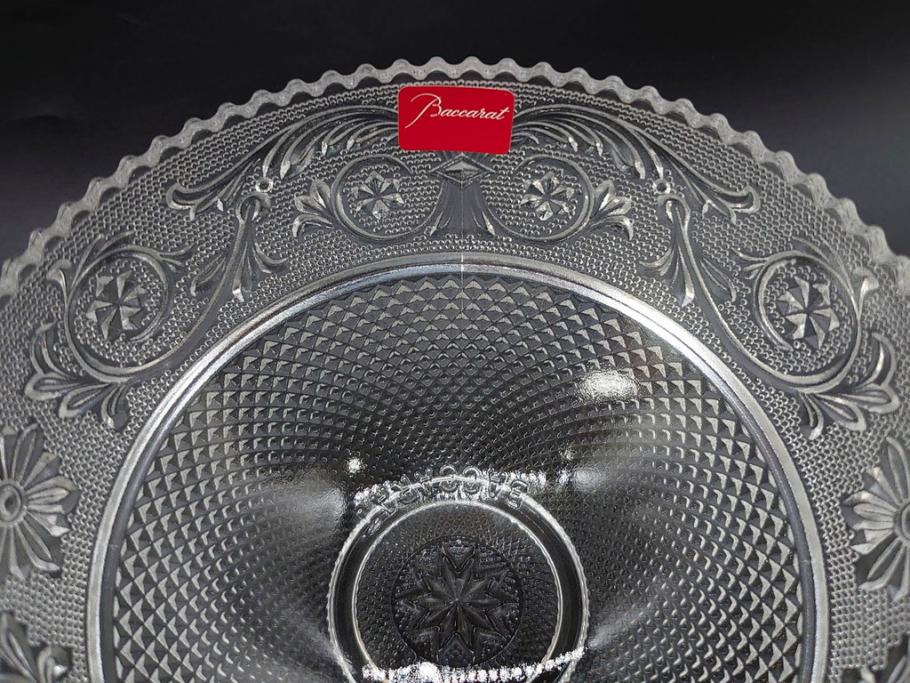 フランス　Baccarat　バカラ　エトナ(2011年・日本限定)　ARABESQUE SMALL BOWL(アラベスク スモール ボウル)　繊細なカッティングが煌めくタンブラー&ボウル(フルレッドクリスタルガラス、ロックグラス、コップ、グラス、小鉢、共箱付き)(R-079054)
