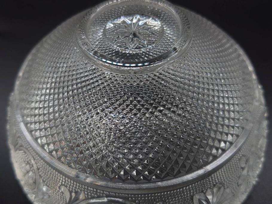 フランス　Baccarat　バカラ　エトナ(2011年・日本限定)　ARABESQUE SMALL BOWL(アラベスク スモール ボウル)　繊細なカッティングが煌めくタンブラー&ボウル(フルレッドクリスタルガラス、ロックグラス、コップ、グラス、小鉢、共箱付き)(R-079054)