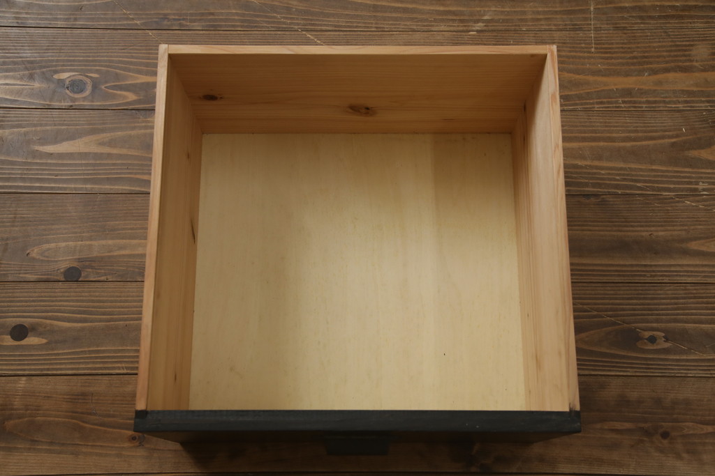 中古　ラフジュ工房オリジナル　古建具リメイク　すりガラス入り　洗練された和の雰囲気を放つサイドボード(書院戸、組子、サイドキャビネット、収納棚、戸棚、食器棚)(R-078871)