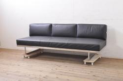 中古　美品　本革(レザー)　Cassina(カッシーナ)　Le Corbusier(ル・コルビュジエ)　LC5　シンプルモダンなデザインが素敵な3人掛けソファ(3Pソファ、三人掛け)(定価約174万円)(R-068572)