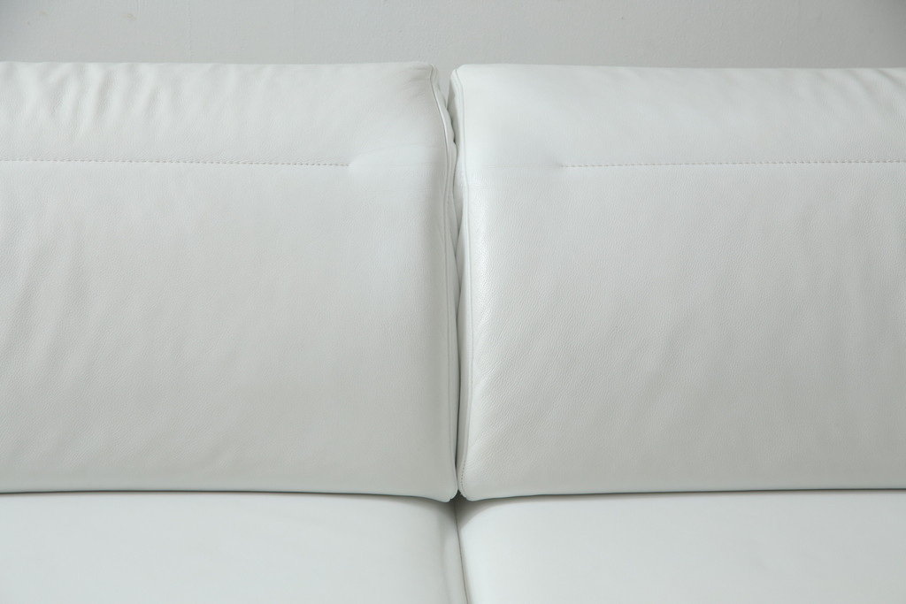 中古　美品　リーン・ロゼ(ligne roset)　Urbani　本革(レザー)　高級感漂う佇まいが魅力の大きな3人掛けソファ(リーンロゼ、三人掛け、3P、トリプルソファ、アームソファ)(R-068153)