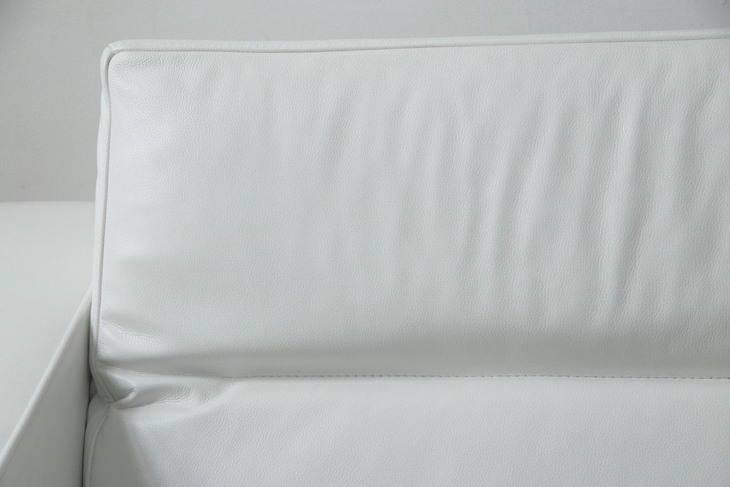中古　美品　リーン・ロゼ(ligne roset)　Urbani　本革(レザー)　高級感漂う佇まいが魅力の3人掛けソファ(リーンロゼ、三人掛け、3P、トリプルソファ、アームソファ)(R-068154)
