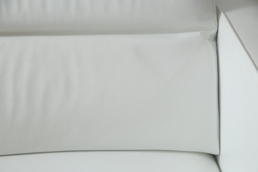 中古　美品　リーン・ロゼ(ligne roset)　Urbani　本革(レザー)　高級感漂う佇まいが魅力の3人掛けソファ(リーンロゼ、三人掛け、3P、トリプルソファ、アームソファ)(R-068154)