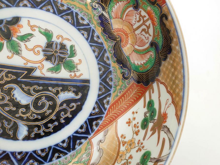 明治期　成化年製　伊万里　色絵　約31cm　1尺　色彩が鮮やかで豪華な深鉢(松、梅、鶴、ツル、菊、花、深皿、金彩、和食器、和皿、一尺)(R-079065)