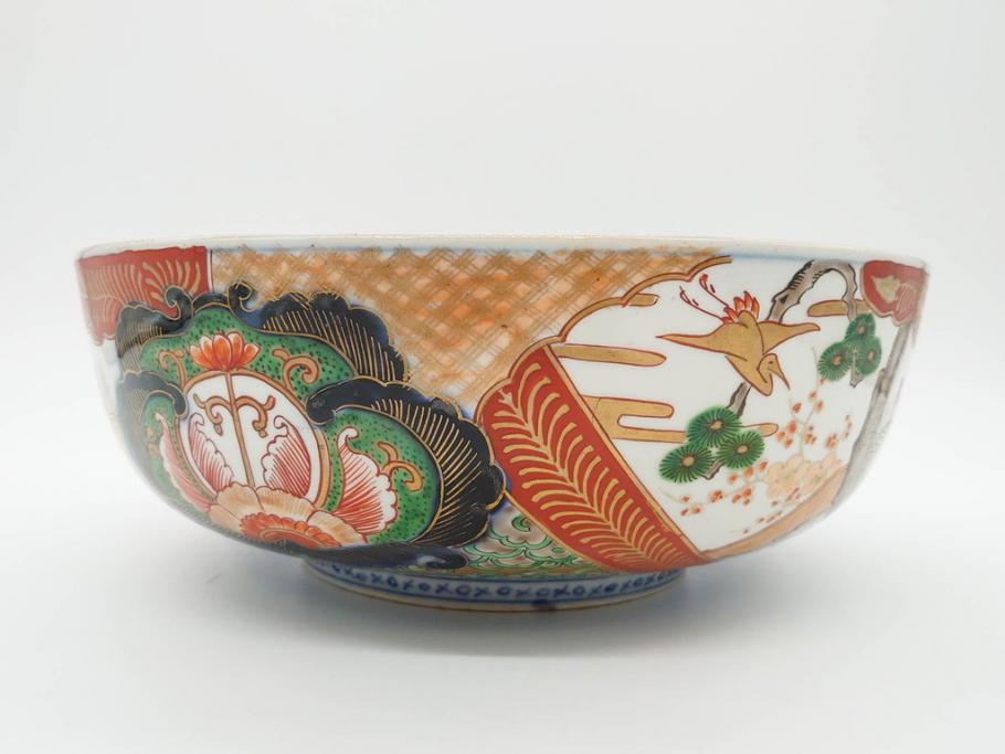 明治期　成化年製　伊万里　色絵　約31cm　1尺　色彩が鮮やかで豪華な深鉢(松、梅、鶴、ツル、菊、花、深皿、金彩、和食器、和皿、一尺)(R-079065)