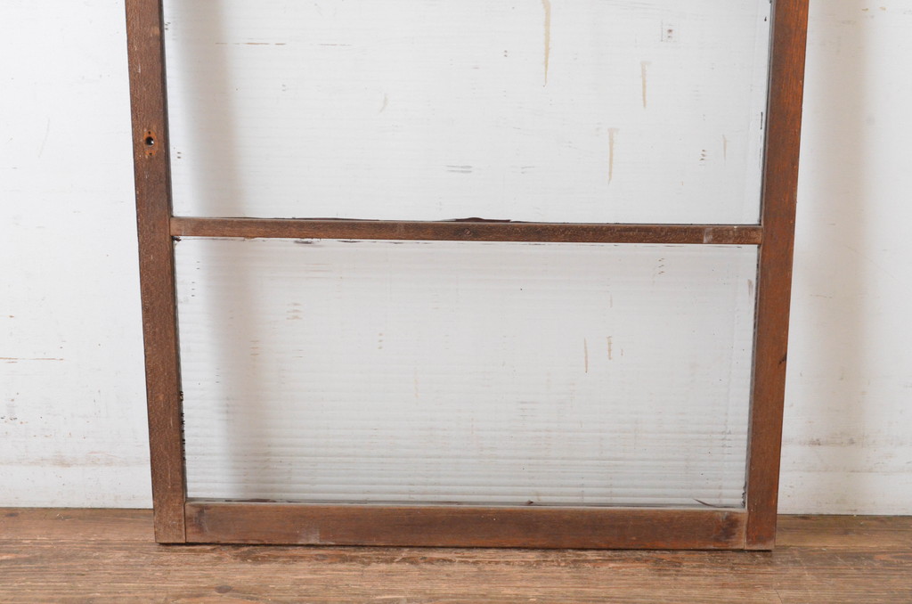 アンティーク建具　ペイント仕上げ限定　シンプルでどんなお部屋にも合わせやすいモールガラス窓1枚(引き戸、ガラス戸)(R-064985)