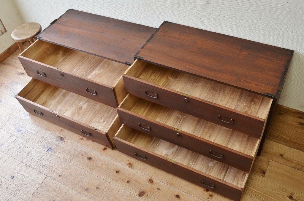 アンティーク家具　☆古いお家の二段重ね時代箪笥(チェスト)　