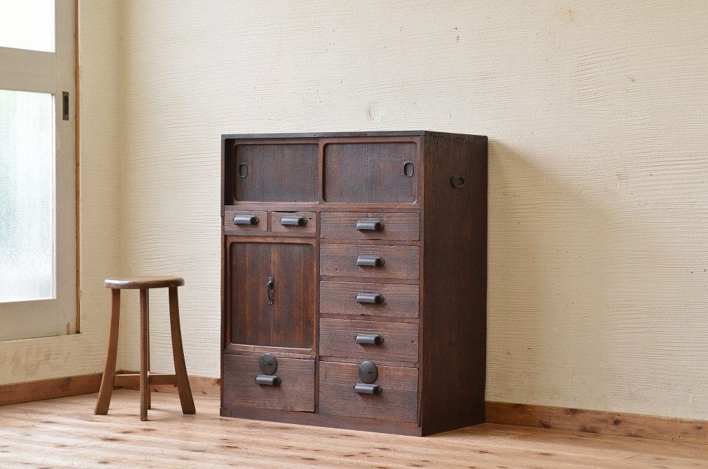 アンティーク家具　多少の傷み有り!!変わり型収納棚