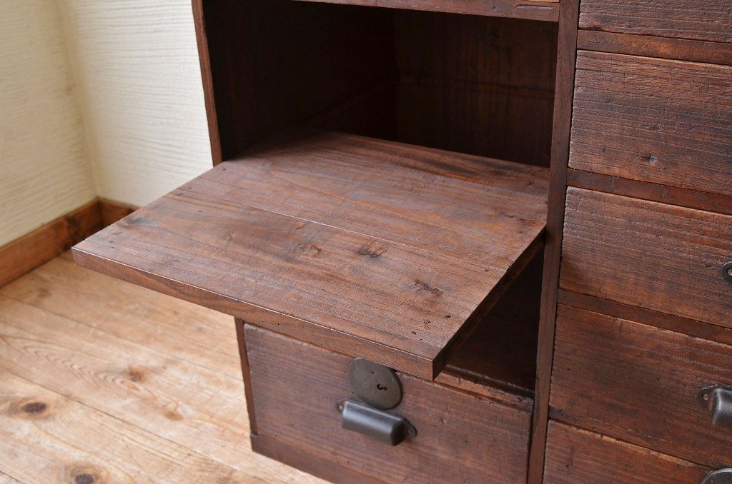アンティーク家具　多少の傷み有り!!変わり型収納棚