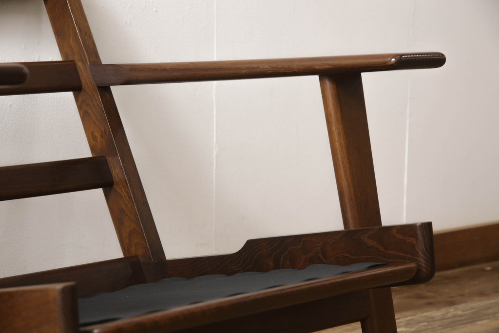 デンマークビンテージ　GETAMA(ゲタマ)　Hans J Wegner(ハンス・J・ウェグナー)　GE290　オーク材　くつろぎの空間を演出するアームチェア(椅子、イス、1P、一人掛けソファ、1人掛けソファ、ヴィンテージ、北欧)(R-062535)