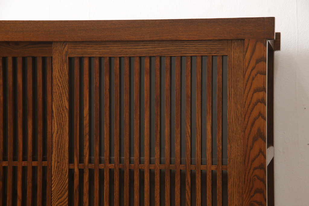 中古　ニレ材　上質な和の空間を演出する水屋箪笥サイドボード(サイドキャビネット、収納棚、戸棚、下駄箱)(R-063992)