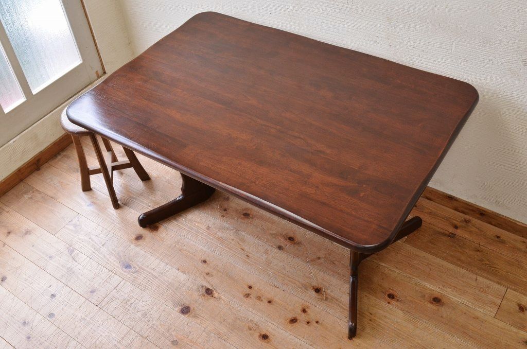 中古　カリモクダイニングテーブル