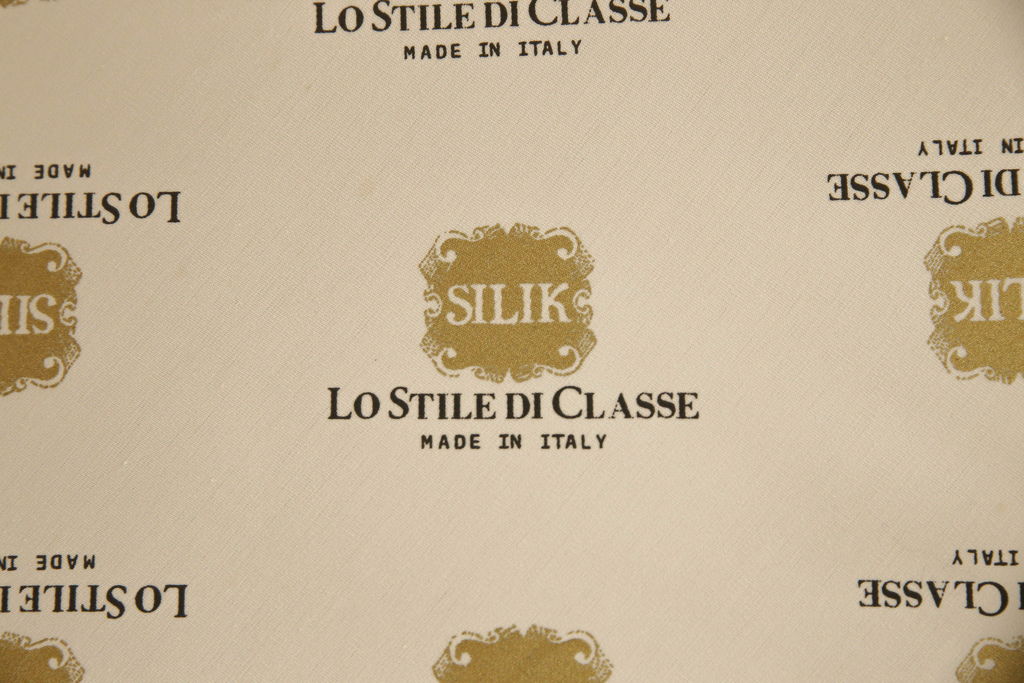 中古　SILIK(シリック)　EOLOシリーズ　ロココ調　ゴールド　エレガントな佇まいが魅力の1人掛けソファ(一人掛けソファ、アームソファ、1P)(定価約80万円)(R-056571)