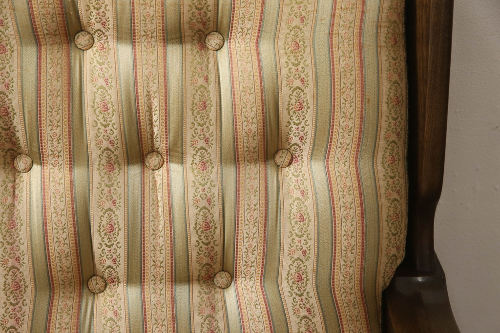 中古　横浜クラシック家具　ノックオンウッド(knockonwood)　コロニアルシリーズ(Hand Made)　英国の伝統スタイルであるウィングバックが印象的な1人掛けソファ(定価約31万円)(ウイングバック、ウィングチェア、1P、アームチェア、一人掛け)(R-055505)