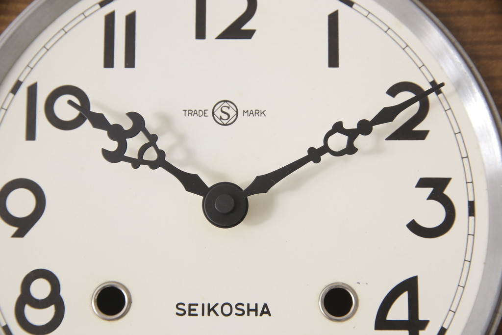 和製ビンテージ　TRADE(S)MARK　精工舎(SEIKOSHA、セイコー)　電池式　どこか懐かしさを感じる掛け時計(柱時計、古時計、ヴィンテージ)(R-054871)