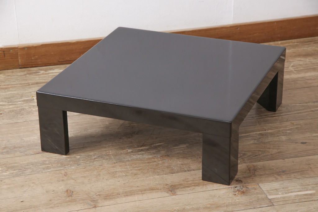 中古　モリシゲ(MORISHIGE/森繁)　直線的なフォルムがモダンな雰囲気を高める座卓(センターテーブル、ローテーブル)(R-054810)