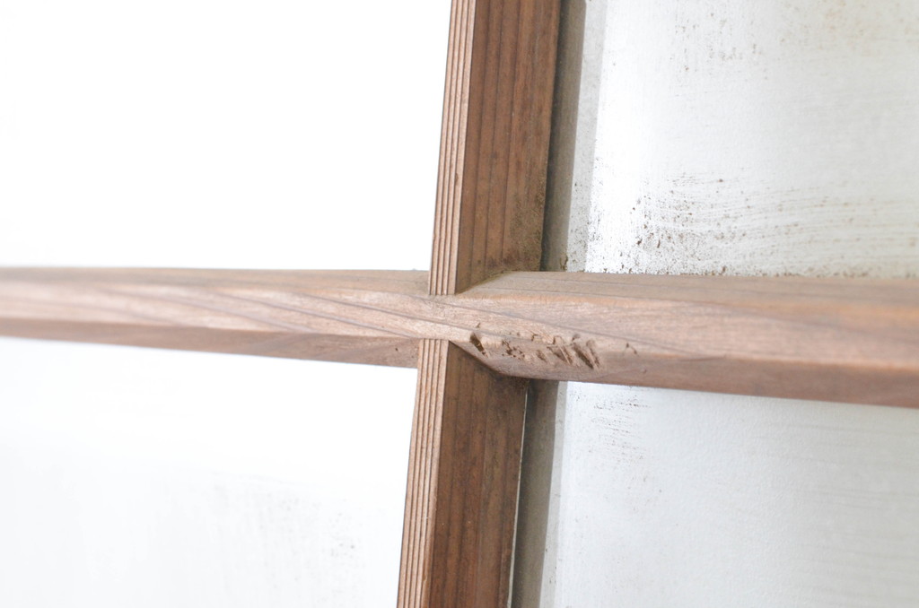 アンティーク建具　経年を感じさせる木味が魅力のガラス戸1枚(引き戸)(R-064911)