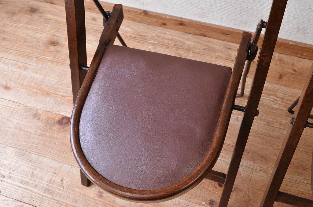 アンティーク家具　イギリスアンティーク　折り畳み式チェア2脚セット(椅子、イス)