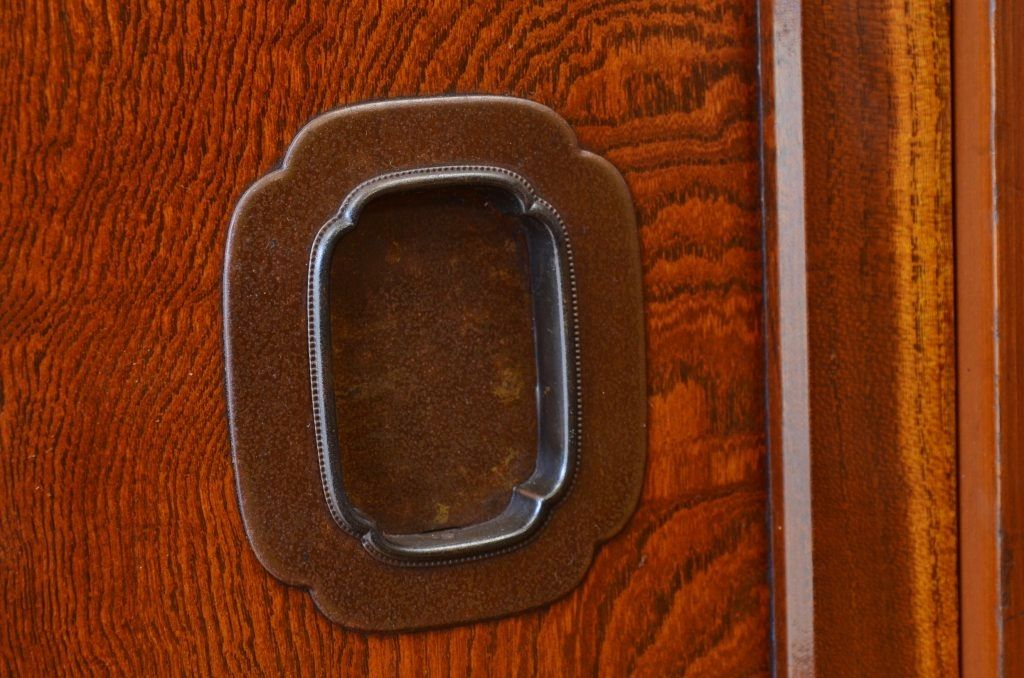 アンティーク家具　古民具　骨董　極上のコンディションの欅玉杢金沢水屋箪笥