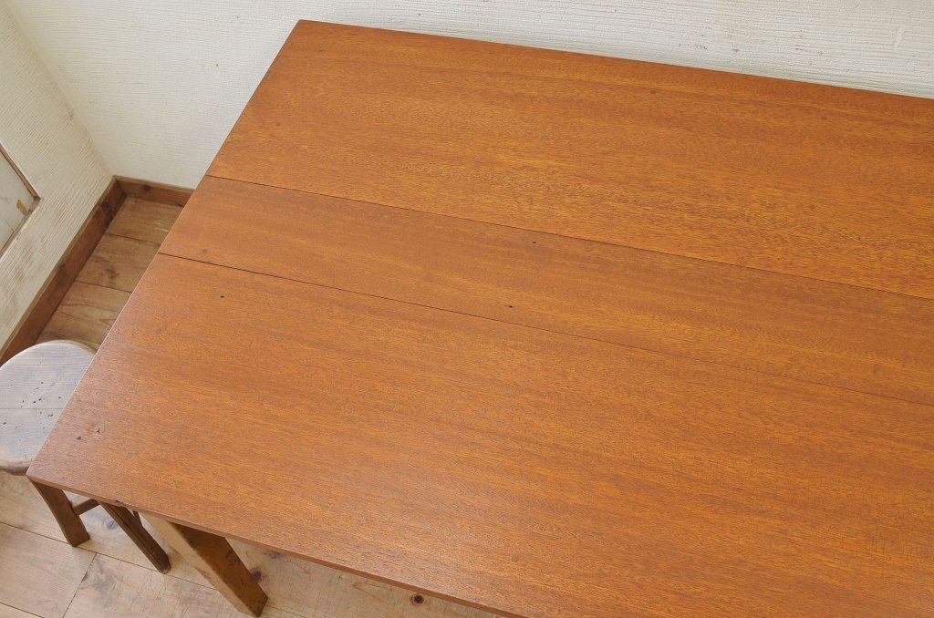 アンティーク家具　1960〜70年代　古い学校の大きなテーブル(ダイニングテーブル、作業台)