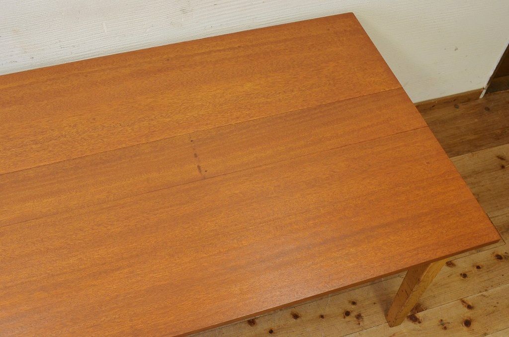 アンティーク家具　1960〜70年代　古い学校の大きなテーブル(ダイニングテーブル、作業台)