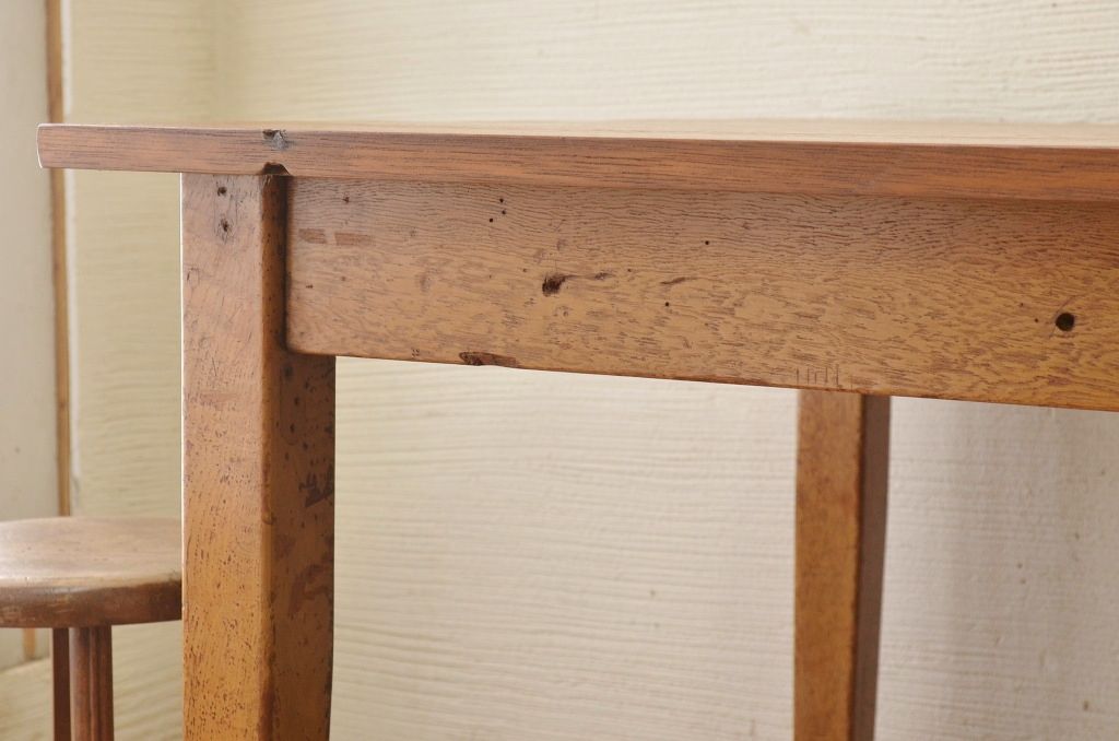 アンティーク家具　1960〜70年代　古い学校の大きなテーブル(ダイニングテーブル、作業台)