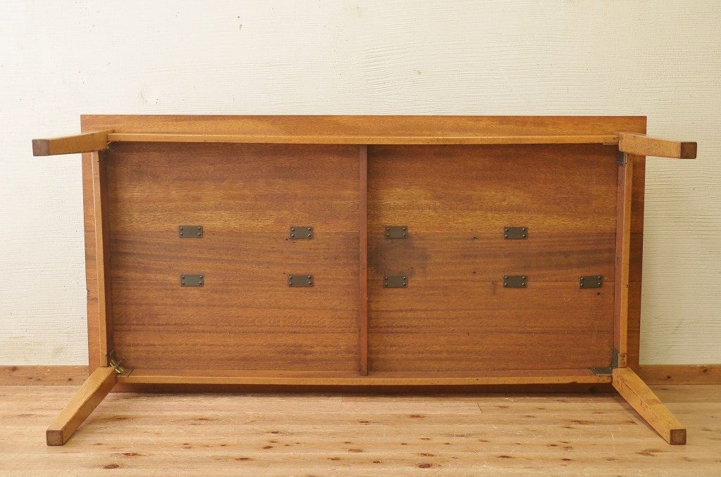 アンティーク家具　1960〜70年代　古い学校の大きなテーブル(ダイニングテーブル、作業台)