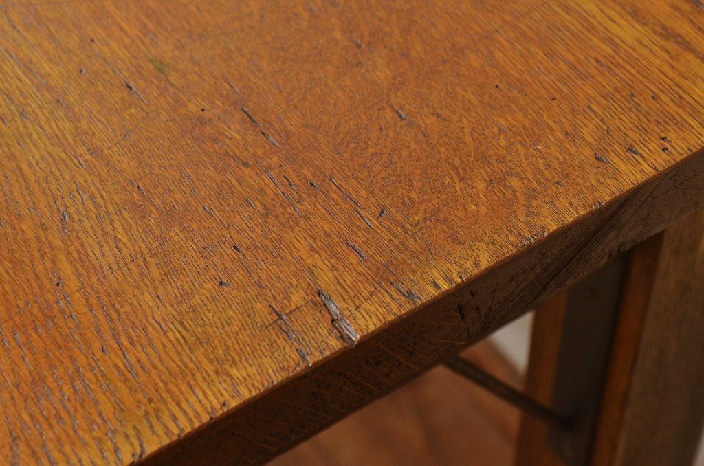アンティーク家具　1950〜60年代　ナラ材の大きな作業台(ダイニングテーブ)2