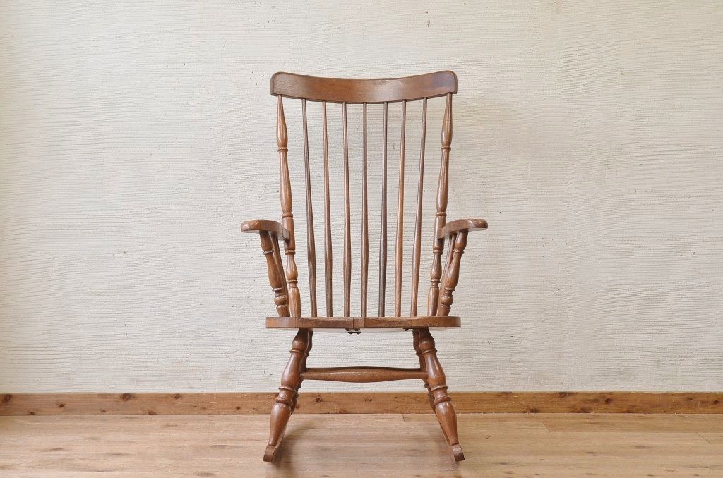 ★中古　ナラ材ロッキングチェア
