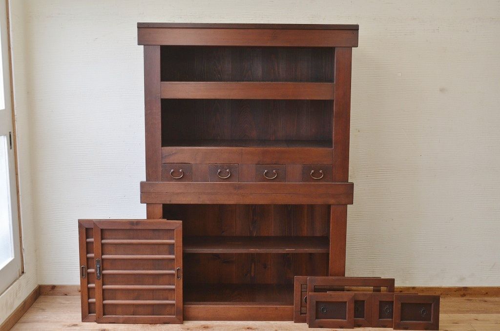 極上美品!二段重ね四尺水屋箪笥