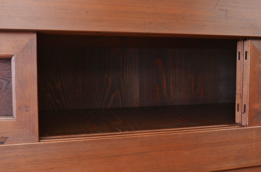 極上美品!二段重ね四尺水屋箪笥
